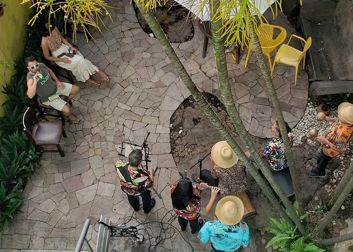 Antonieta Hostel E Bistro