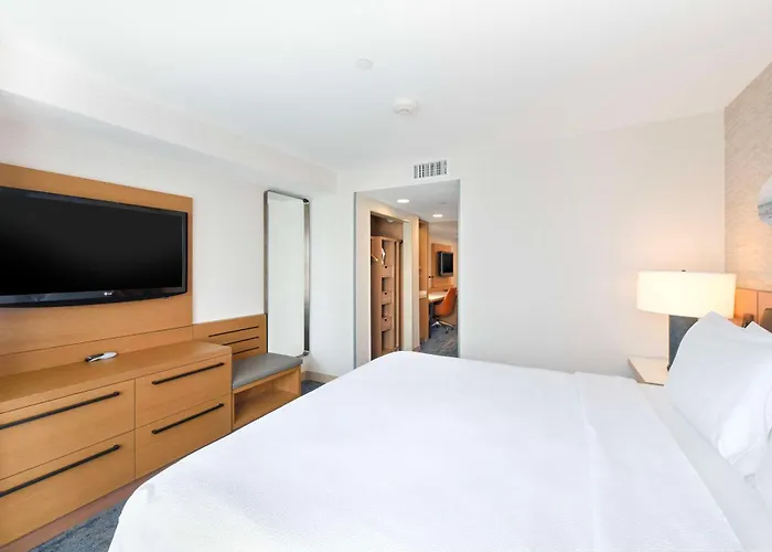 Hilton Garden Inn LAX - El Segundo