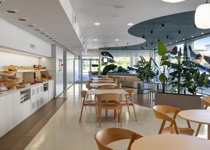 B&B Hotel Girona 3