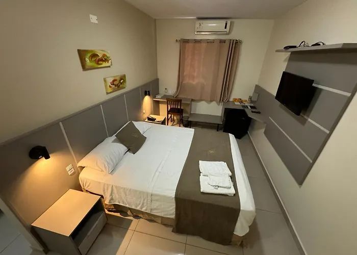 Hotéis centrais de Mauá
