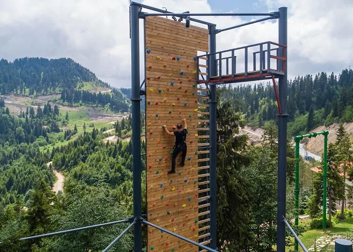Foleya Mountain Resort Hotel & Villas