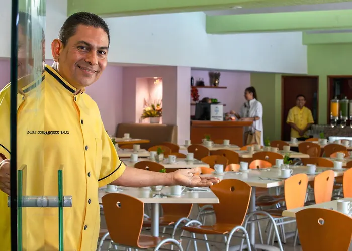 Hotel Hostal De Cortes