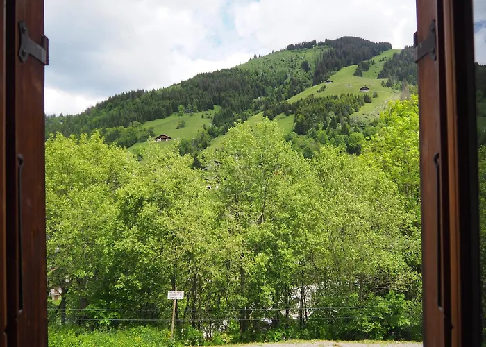 Auberge De Jeunesse Hi La Clusaz