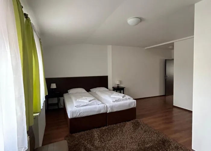 Motel R10
