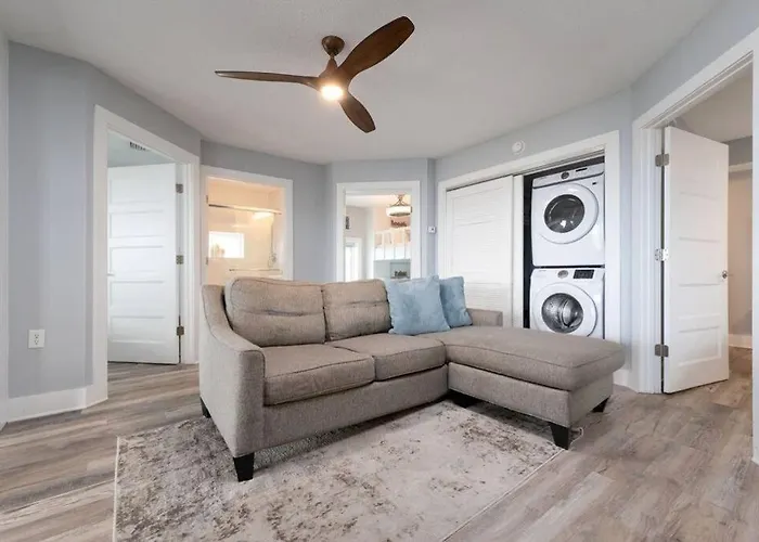 Be A Nomad - 3Br Oceanfront Apartment - Beach Access - Jacksonville Beach