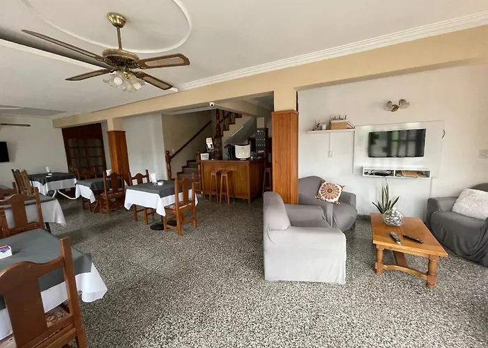 Hotel Guamini