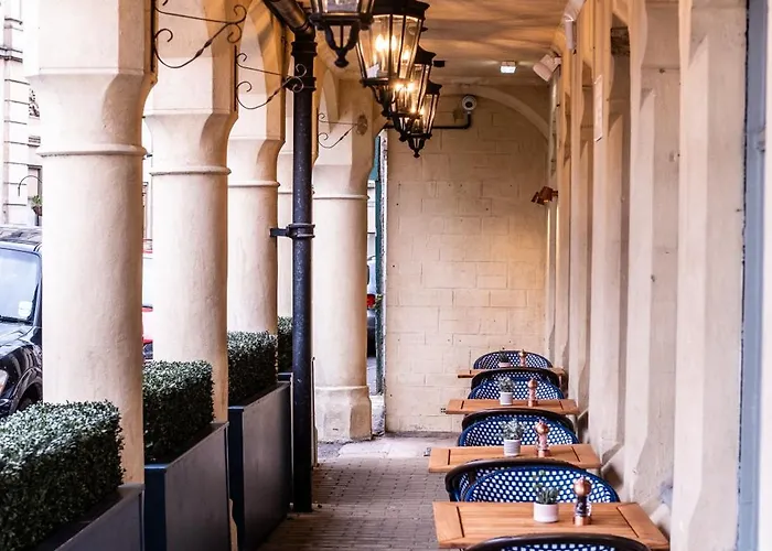 The Stroud Hotel