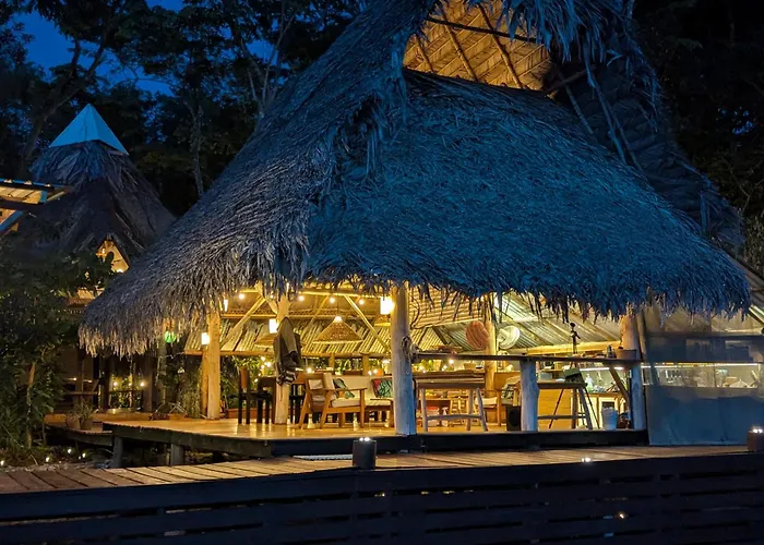 Hotels in Lívingston
