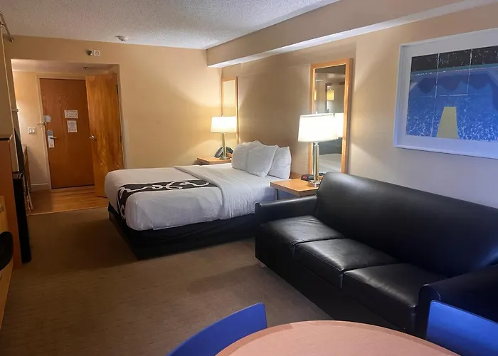La Quinta By Wyndham West Palm Beach Airport