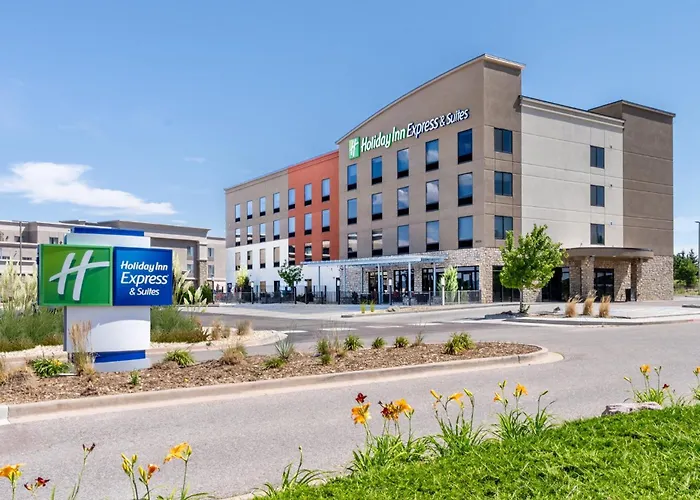 Holiday Inn Express & Suites - Colorado Springs Afa Northgate By Ihg