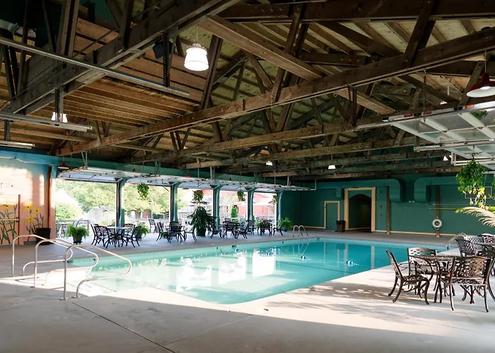 Brown County Inn