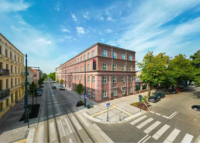 Aiden by Best Western Lodz