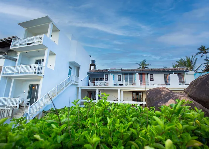 Hotel Zeilan Sunset Point