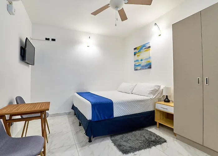 Apartaestudios La Capital