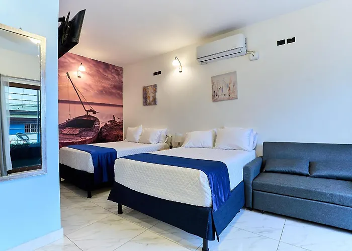 Apartaestudios La Capital
