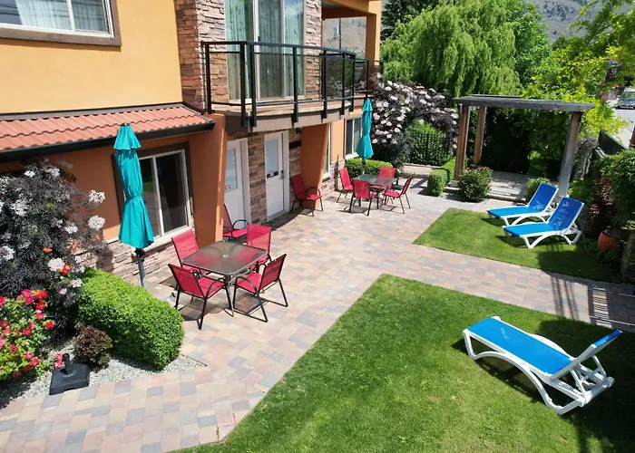 Osoyoos Hotels