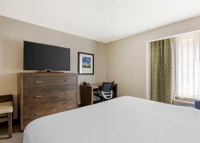 Best Western Plus Northwind Inn & Suites
