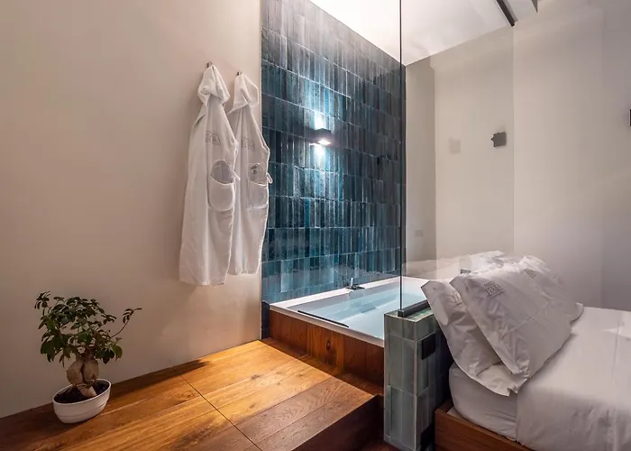 Palazzo Italia Suites