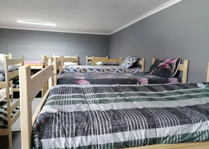 Mile Crunchers Backpackers & Hostelling