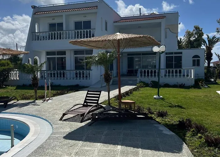 Ayit Hotel