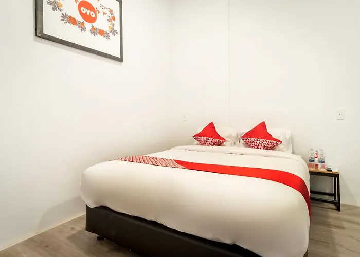 Hotel O Metropolitan Homestay Near Komplek Asia Megamas Medan