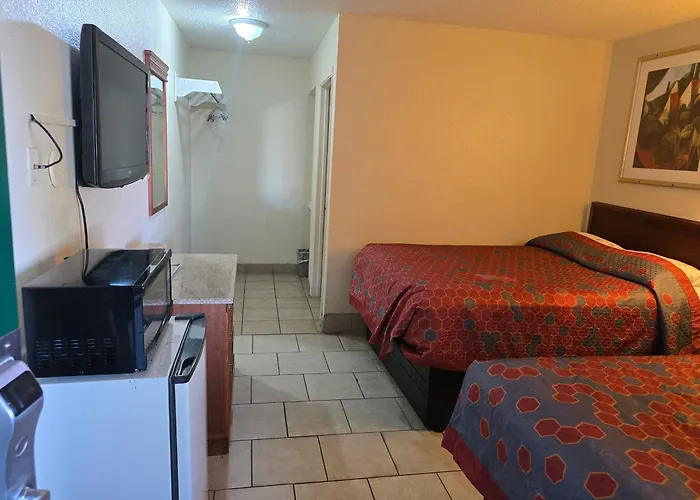 Opelika Motels