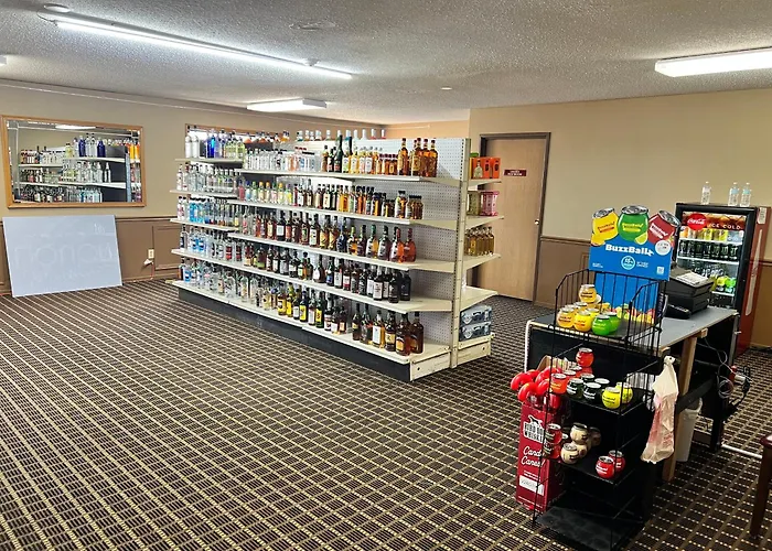Designer Inn And Suites