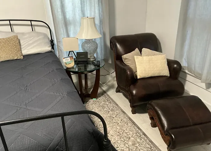 Rustic River Retreat 3-2 - 3 Min Walk To Eau Gallie Arts District Shops