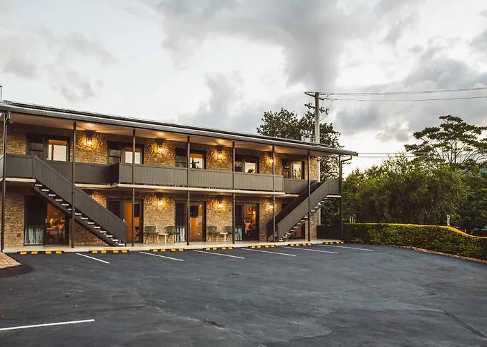 Canungra Motels