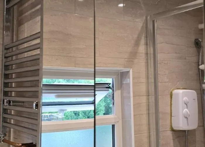 Private Rooms Near Hither Green Station