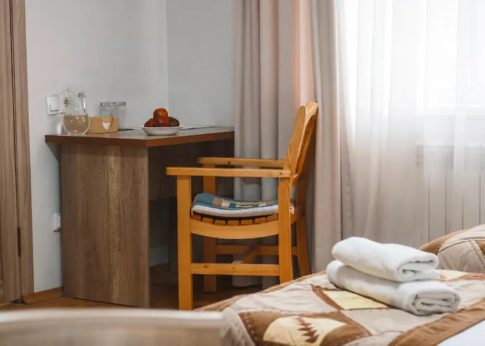 Tes Hotel