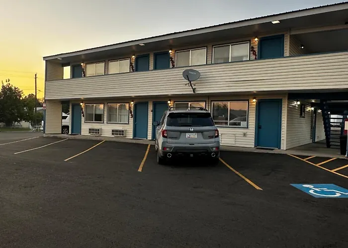 Eagle Motels