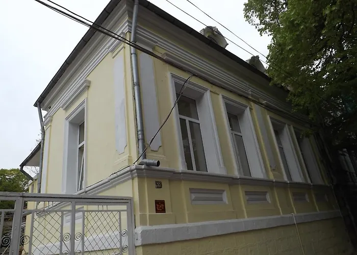 Hostel Rayska Yabalka