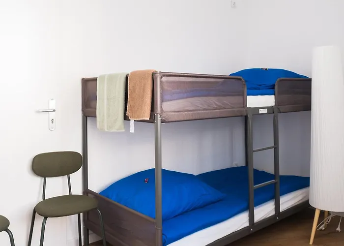 Hostel Maru Living C9