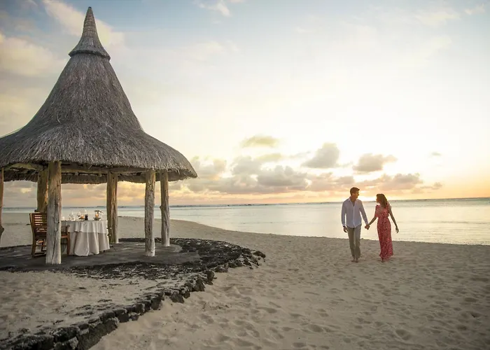 Paradis Beachcomber Golf Resort & Spa