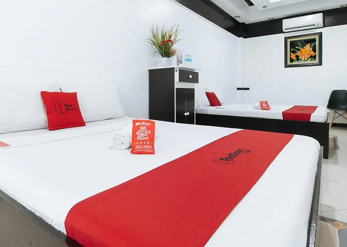 Reddoorz Plus At Villa Gloria Taguig