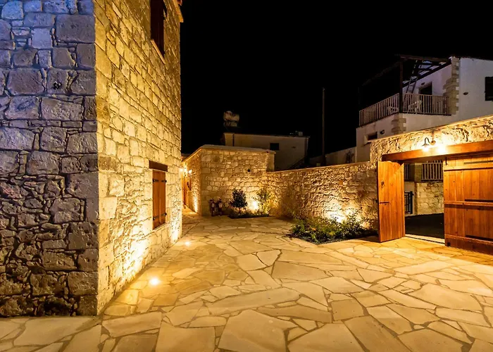 Harma Traditional Boutique Suites