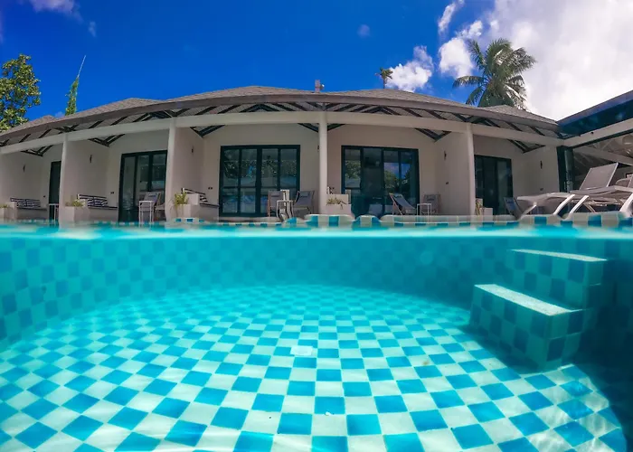 Hakuna Maldives