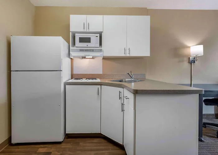 Extended Stay America Select Suites - Chicago - O'Hare