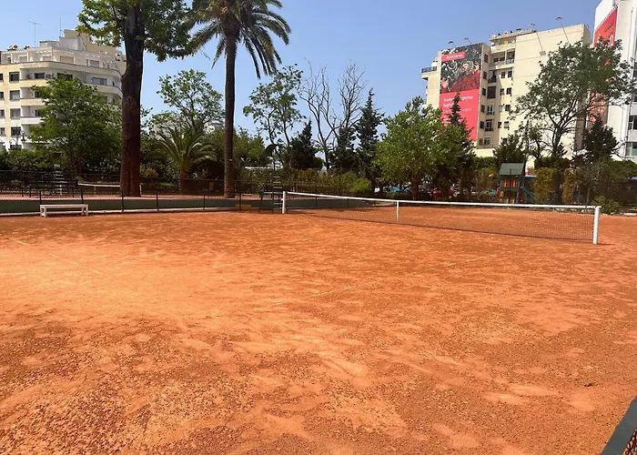 El Minzah Hotel