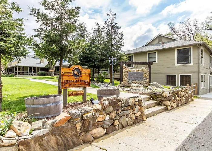 Oakhurst Cheap Hotels