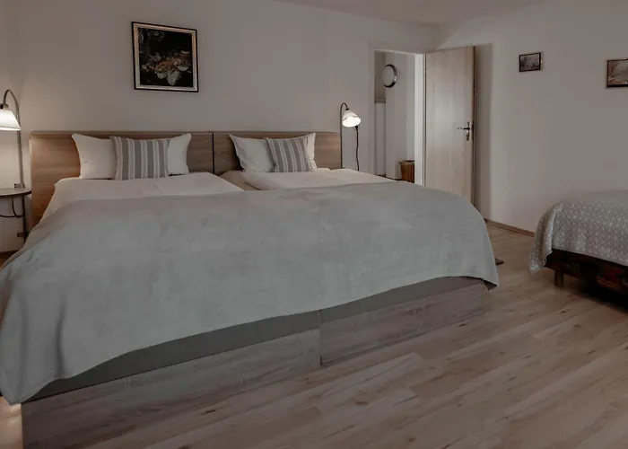 Hotels in Frauenwald