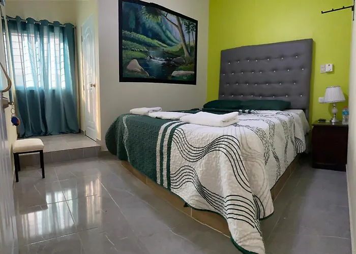 Hotel El Parque Constanza