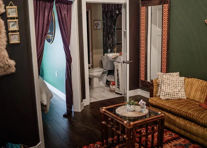 The Atrium A Boutique Hotel Suite 17