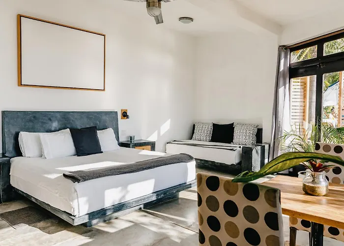 Villas La Mar - Adults 15 Plus