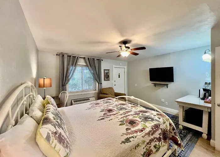 The Mount Vernon Inn