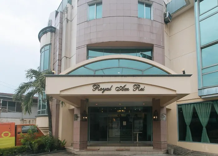 Royal Am Rei Hotel By Reddoorz