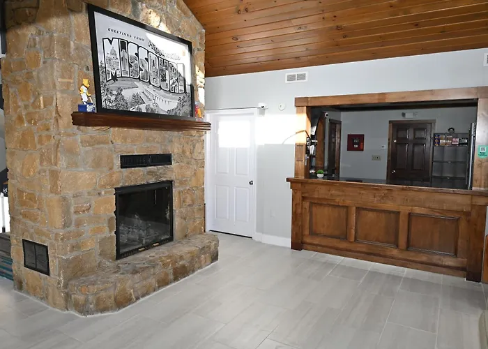 Super 8 By Wyndham Higginsville