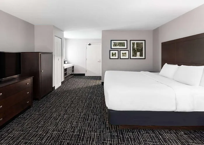 La Quinta Inn By Wyndham Sheboygan