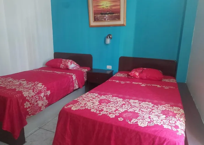 Hotel Dorado Inn